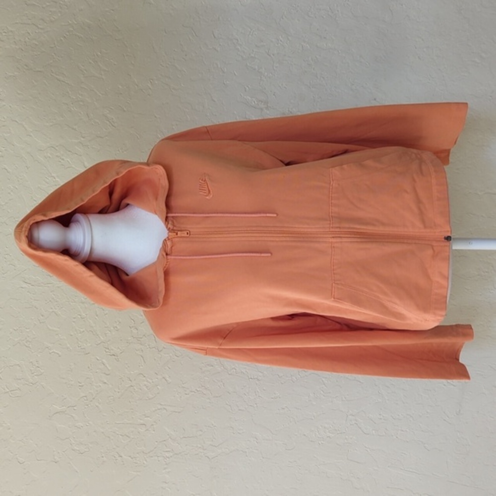 Nike Women's Apricot Full Zip Lightweight Oversized Cropped Hoodie Size Small